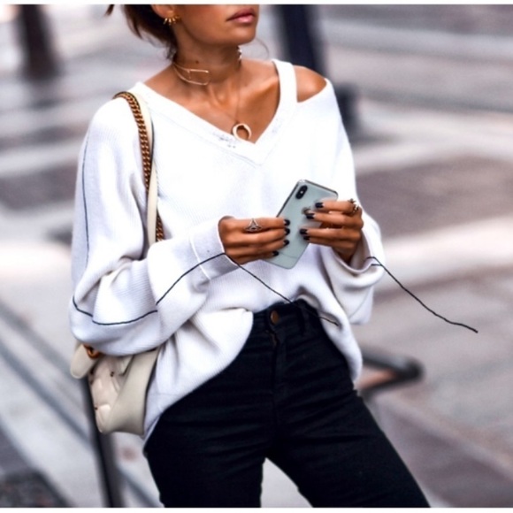 Helmut Lang Distressed V Neck Sweater Cut Out Rib Knit Off White Sz XS - Picture 1 of 16